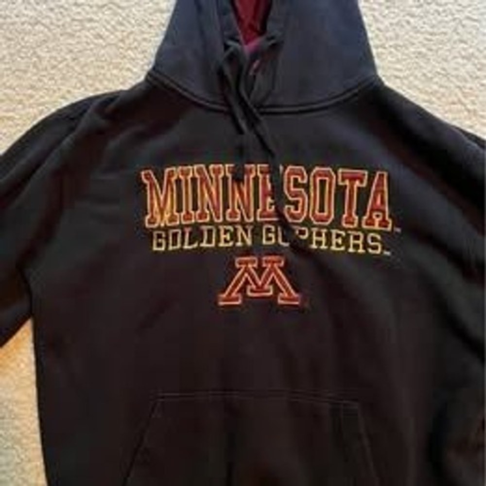 University of Minnesota Golden Gophers Black Hoodie Sweatshirt Adult M